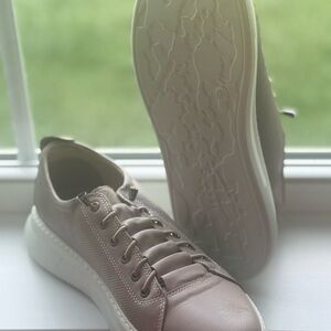 Cools21 Stylish Women's Sneakers in grey/Cream